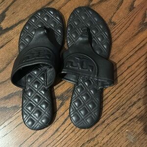 Tory Burch quilted leather fleming flat sandals